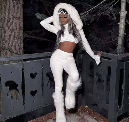 Women’s White 2-Piece Set Chic White 2-Piece Hooded Pant Set – Faux Fur Trimmed Crop Top & High-Waist Pants